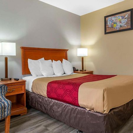 Econo Lodge & Suites Southern Pines Exterior foto