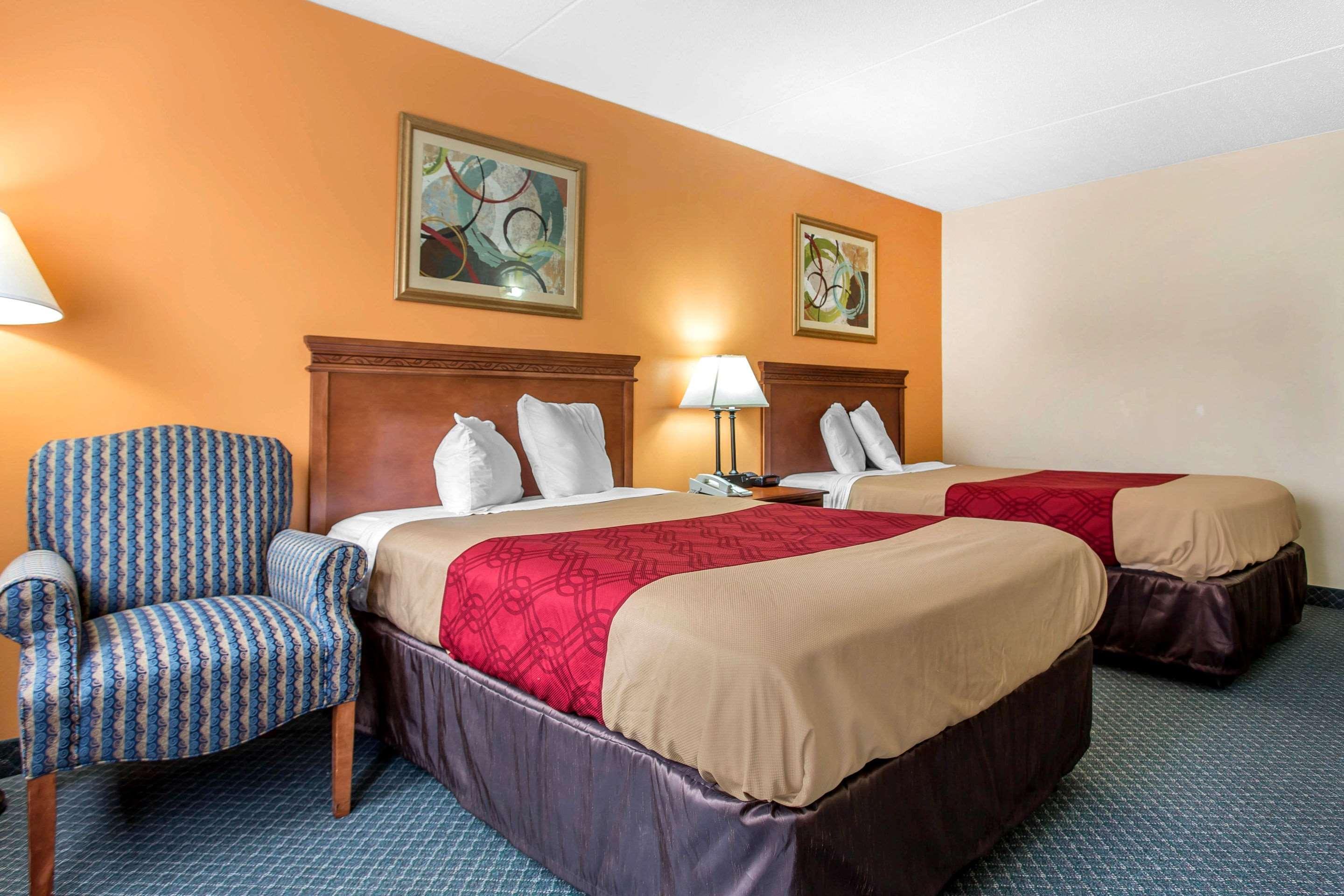 Econo Lodge & Suites Southern Pines Exterior foto