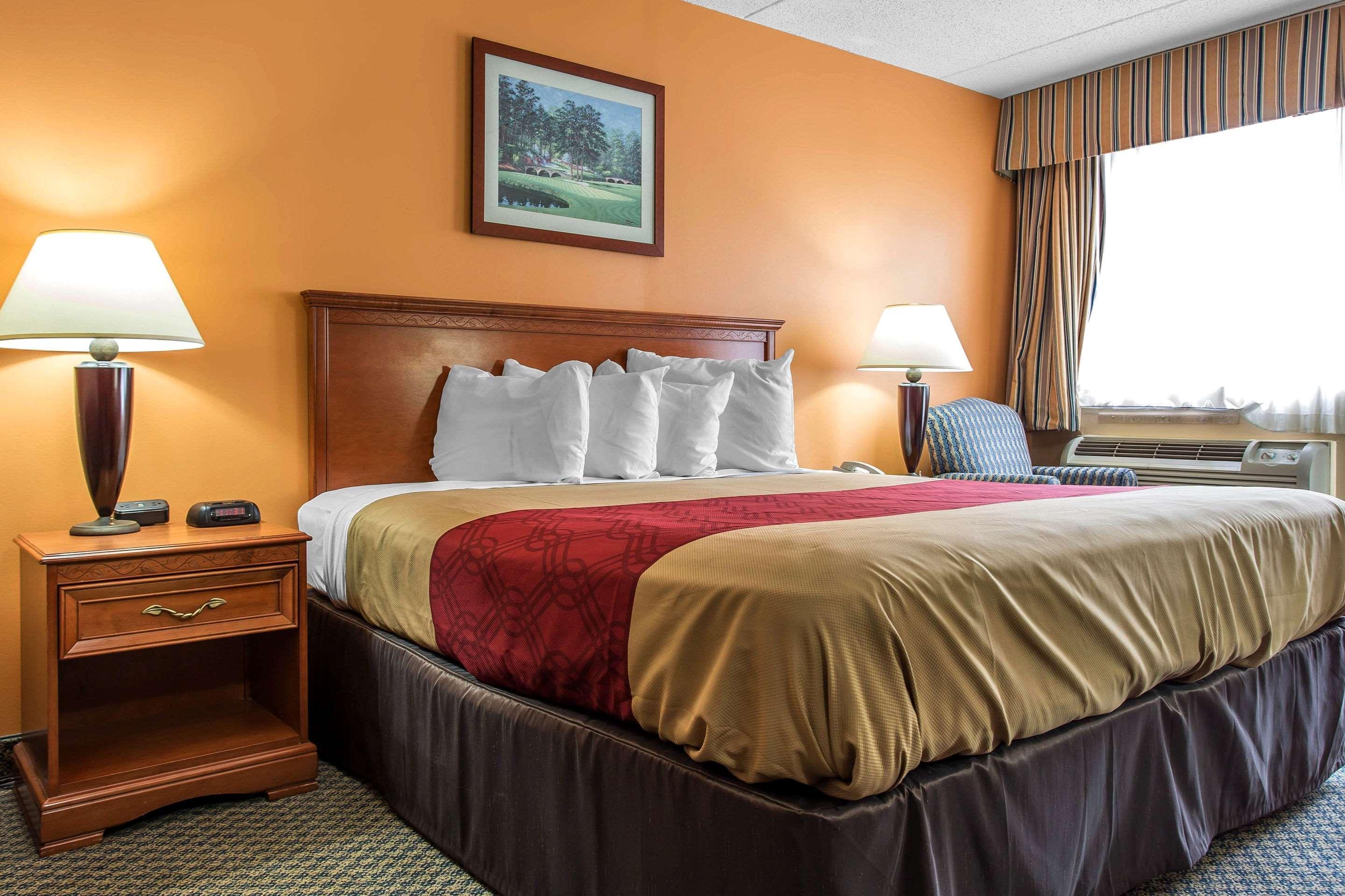 Econo Lodge & Suites Southern Pines Exterior foto