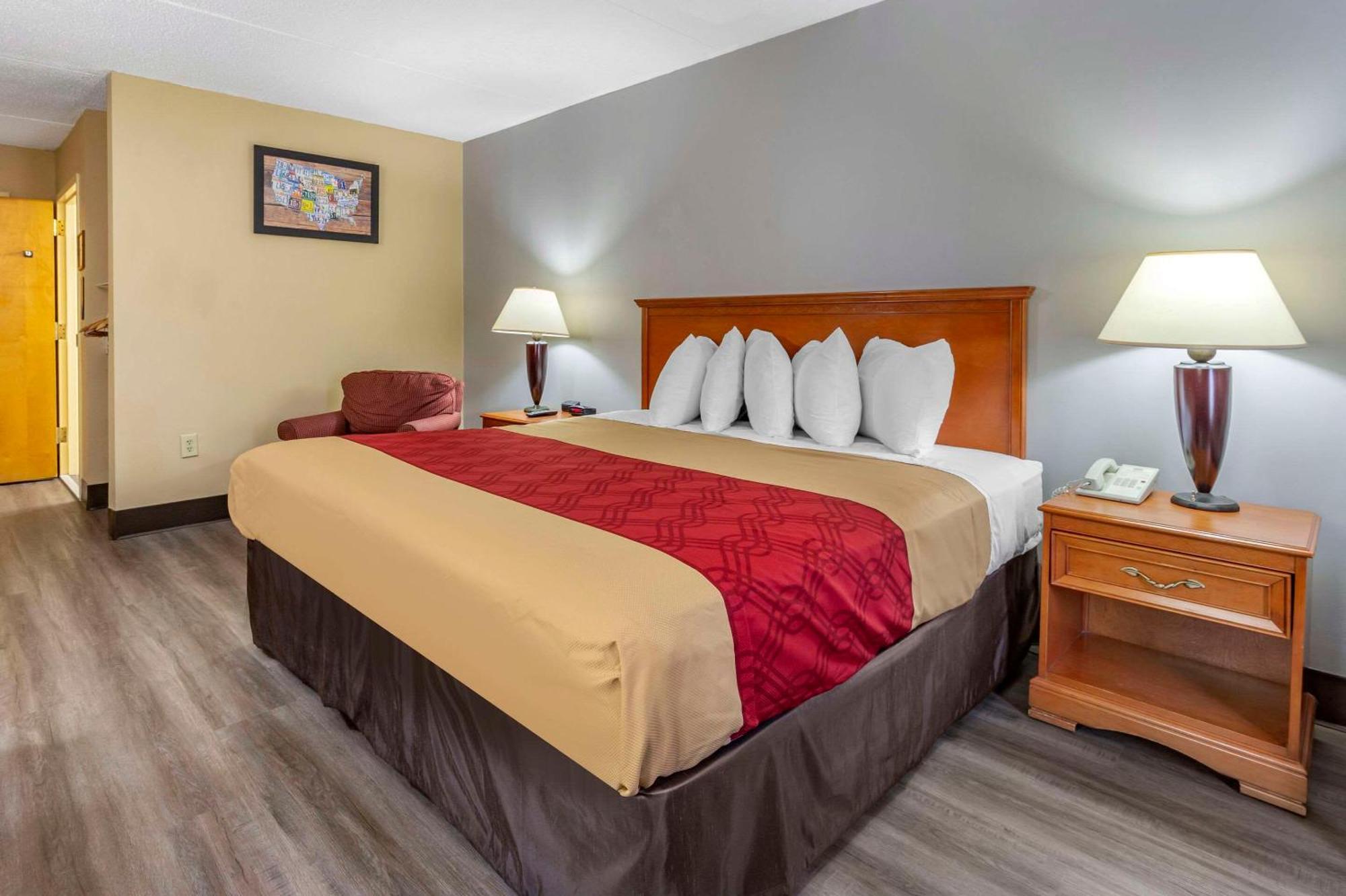 Econo Lodge & Suites Southern Pines Exterior foto