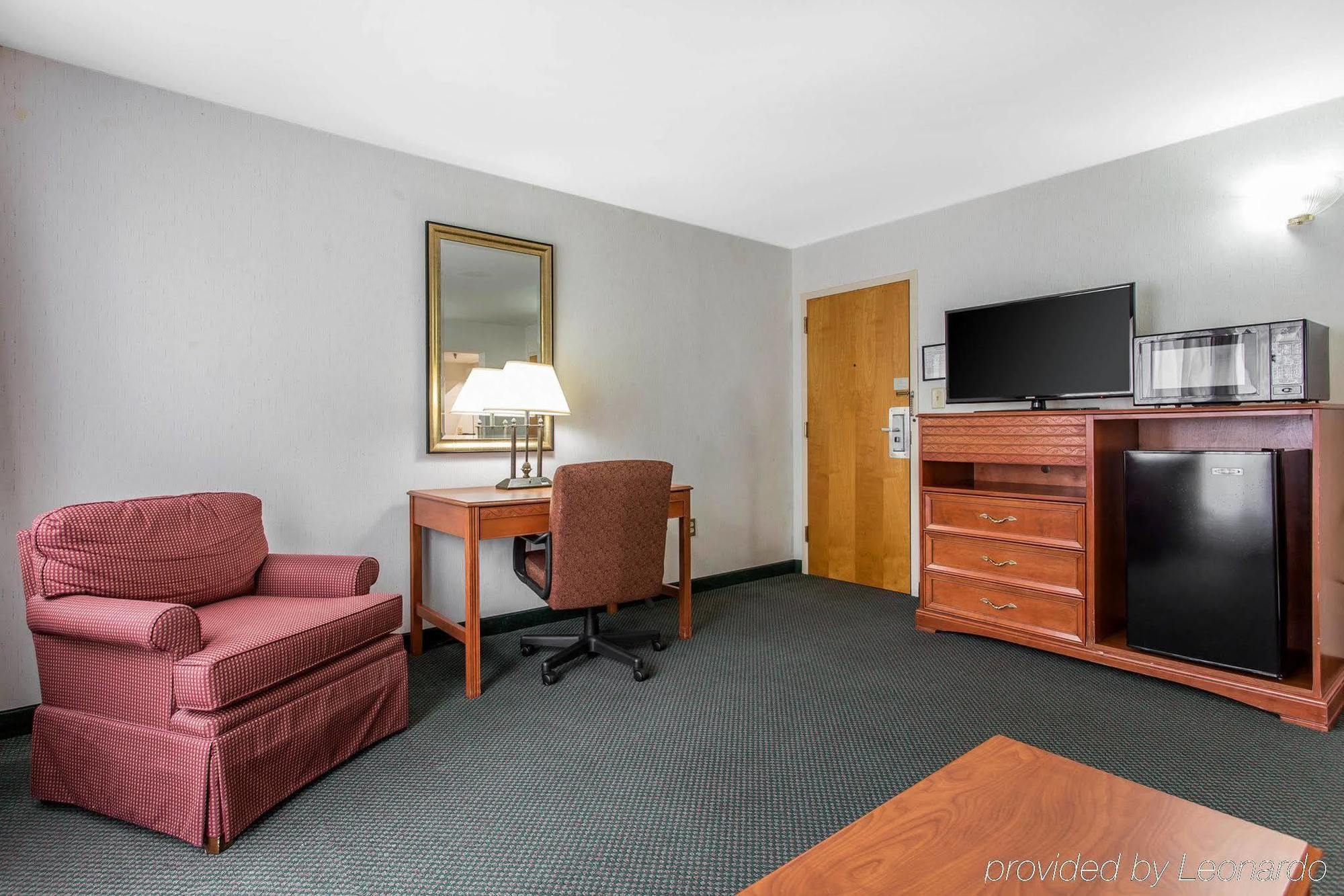 Econo Lodge & Suites Southern Pines Exterior foto